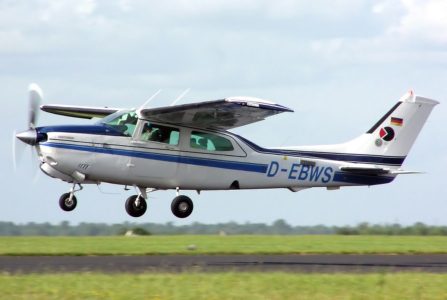 2 Utah teens accusing of stealing small airplane