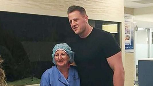 Houston Texans’ star JJ Watt visits Santa Fe shooting survivors, hospital staff