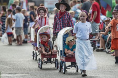 Utah recognizes early Mormon settlers during Pioneer Day