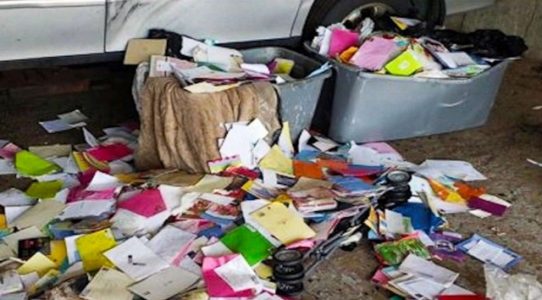 Postal worker pleads guilty to stealing money from over 6,000 greeting cards