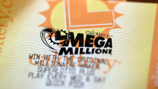 Mega Millions jackpot climbs over $500 million with no winner on Tuesday