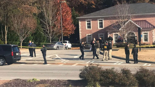 Veteran Georgia police officer shot in the face, but manages to fire back at suspect: Officials
