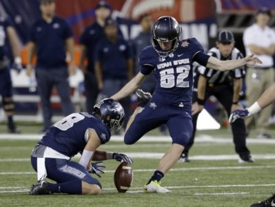 Last-second FG lifts Utah State over Fresno State 37-35