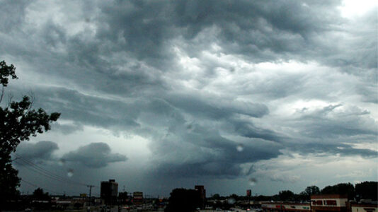 21 million under severe weather threat in US as weather-related death toll rises to 8