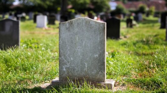 ‘Extremely dangerous’ man sought in triple killing at California cemetery