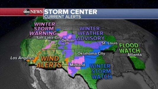Winter storm moving East with heavy snow