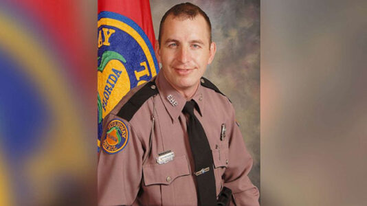 Florida highway patrol officer gunned down while trying to help motorist: Officials
