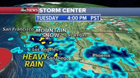 Storms move across US, warm spring temperatures in Midwest and Northeast