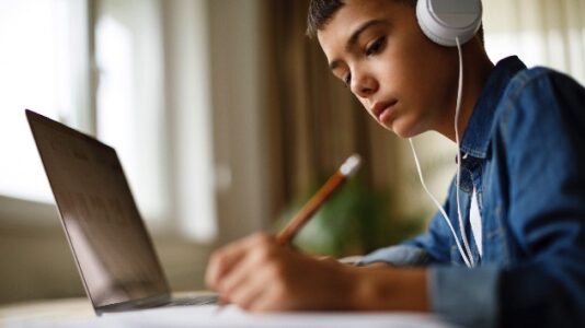 From digital band practice to PE, Georgia teachers, students try first day of tele-schooling