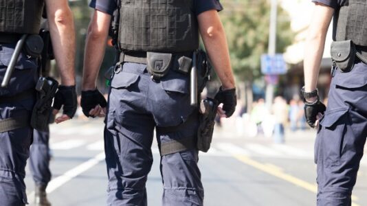 Utah prosecutor who cleared cops denounces violent protests