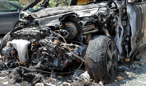 Man rescues police officer from fiery crash