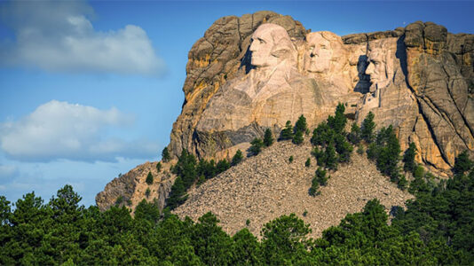 Trump holding large-scale July 4th event at Mount Rushmore