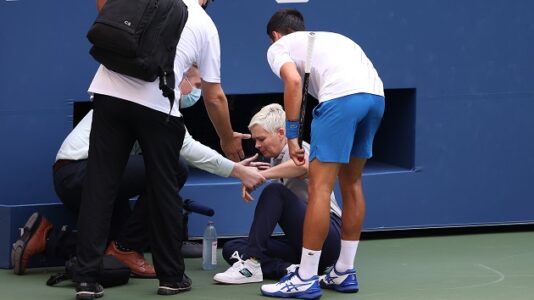 Novak Djokovic apologizes after defaulting US Open match for hitting line umpire with ball