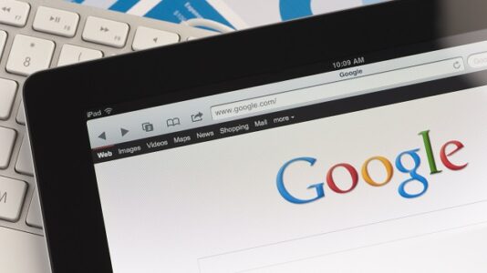 Google pledges $1 billion over 3 years to pay news publishers for content