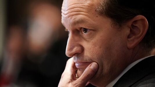 US Attorney Alex Acosta showed ‘poor judgment’ when giving Jeffrey Epstein state-based plea deal in 2008: DOJ