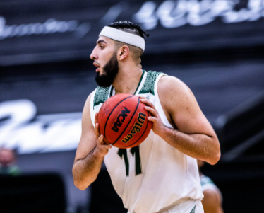Aimaq leads Utah Valley past Seattle 93-92 in OT