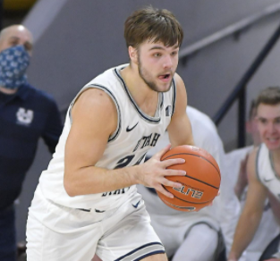 Worster’s near triple-double helps Utah St. beat UNLV 83-74