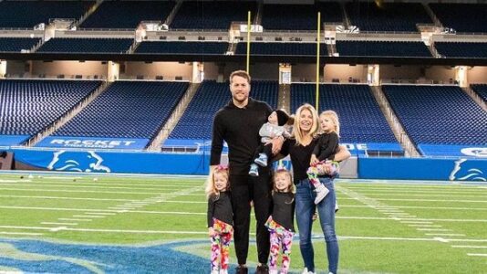 QB Matthew Stafford pledges $1 million to build education center in Detroit