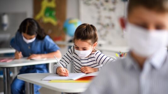 Chicago teachers told to return to classrooms: ‘Our school are safe,’ mayor says