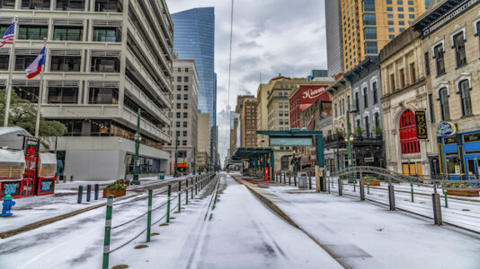 ‘Mattress Mack’ opens stores for Houstonians amid dangerous winter storm: ‘We’re here for them’