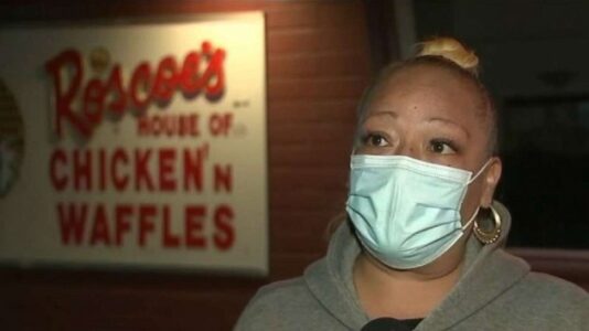 Angry maskless man denied food service, returns with gun to steal fried chicken and waffles