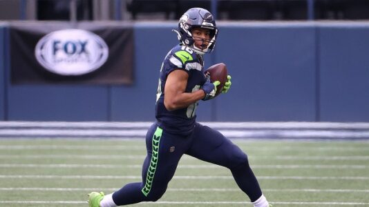 Report: Seahawks sign WR Tyler Lockett to 4-year extension