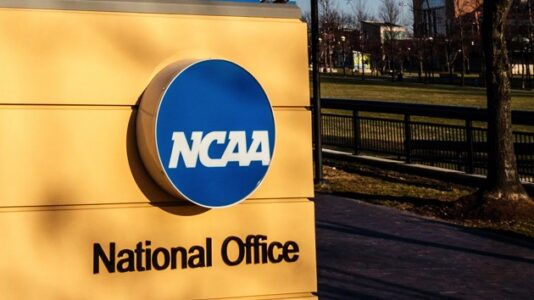 Locker rooms cause controversy as March Madness kicks off