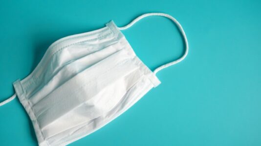 Businesses continue with mask requirements despite states lifting mandates