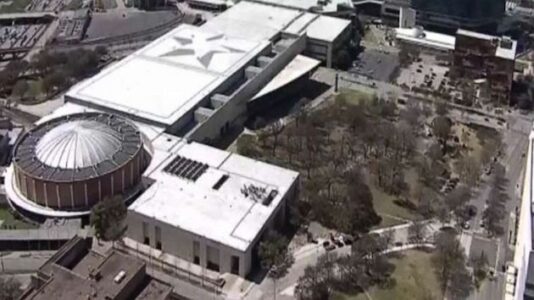 US expected to use Dallas convention center to house up to 3,000 male migrant teens