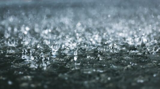 Evacuations ordered as heavy rainfall threatens to breach dam on Maui