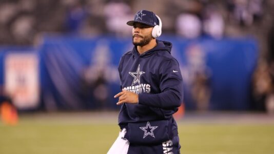 Report: Cowboys agree to four-year deal with quarterback Dak Prescott