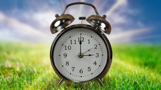 As daylight saving time approaches, some states want to make switch permanent