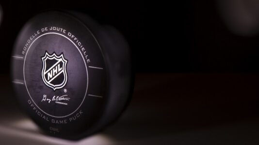 NHL needs answer on Canadian border restrictions by June 1