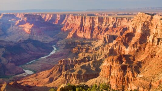 Grand Canyon backpacker dies in extreme heat from possible heat-related causes
