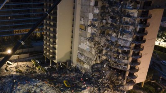 Surfside building collapse latest: Death toll rises to 16 as rescuers ‘make headway’