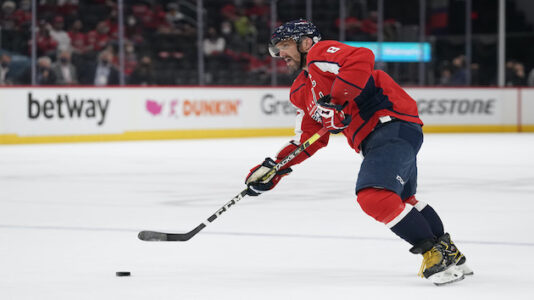 Capitals star Ovechkin re-signs with 5-year, $47.5 million contract