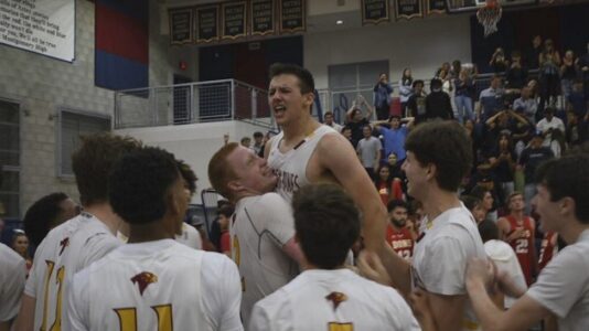 High school cancer survivor hits 3-point buzzer beater in basketball championship