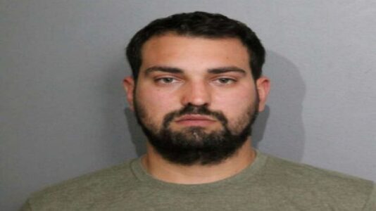 Iowa man arrested after firearms found in Chicago hotel room overlooking July 4 festivities