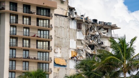 Pool deck, garage ceilings of collapsed Surfside building were problematic as early as 1996, documents show