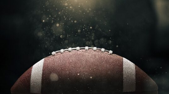 NFL pre-season kicks off amid COVID vaccine culture wars