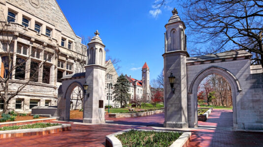 Justice Barrett rejects Indiana University students’ vaccine mandate appeal