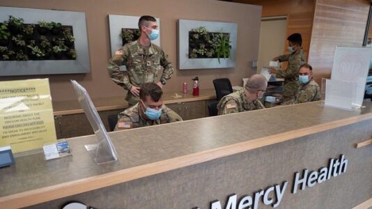 Oregon National Guard deployed to aid hospitals overwhelmed with COVID-19 patients