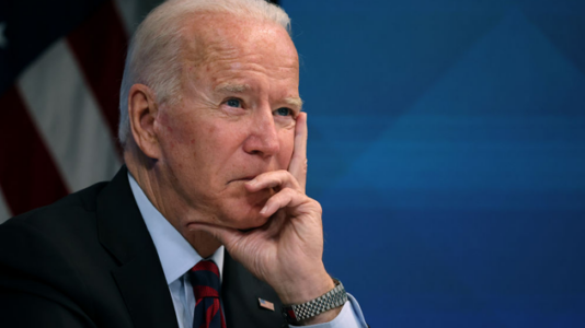 Biden to defend Afghanistan troop withdrawal while leaving some Americans behind