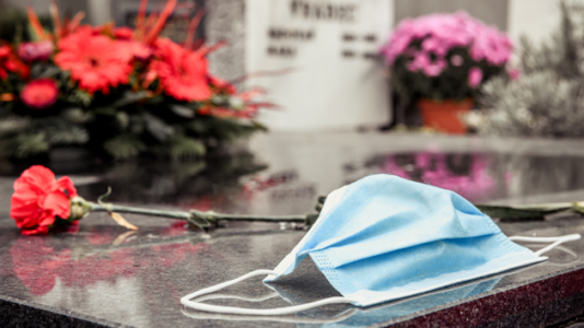 Coronavirus death toll in US eclipses 1918 influenza pandemic estimates