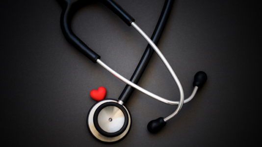 Boston Marathon bombing survivor reunites with nurse through birth of daughter