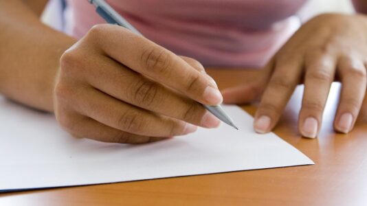 WWII veteran finally meets woman who wrote him a letter 12 years ago