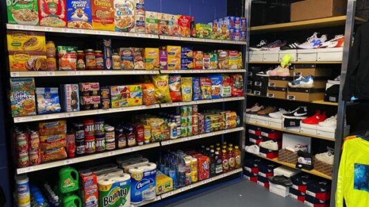 Hip-hop artist helps bring free grocery store to his former middle school