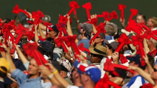 ‘Tomahawk chop’ under scrutiny as Atlanta Braves compete in World Series