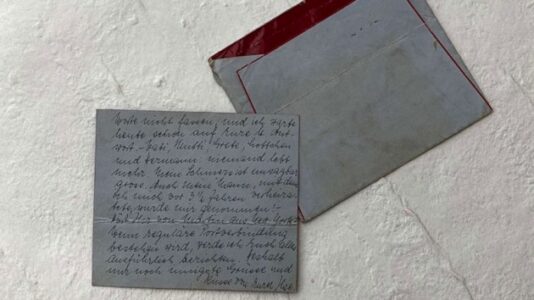 Letter from Holocaust survivor found from flea market vendor decades later