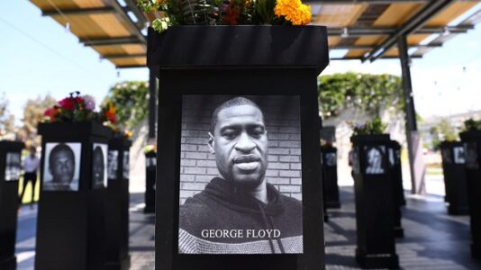 Jury seated in federal trial of 3 former cops accused in George Floyd’s death